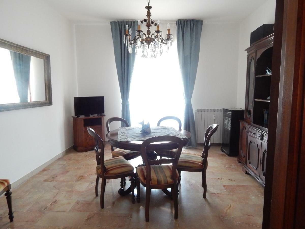 斯培西亚Framar House公寓 外观 照片